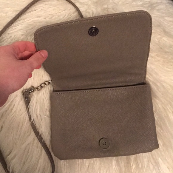 Grey crossbody purse - Picture 2 of 4
